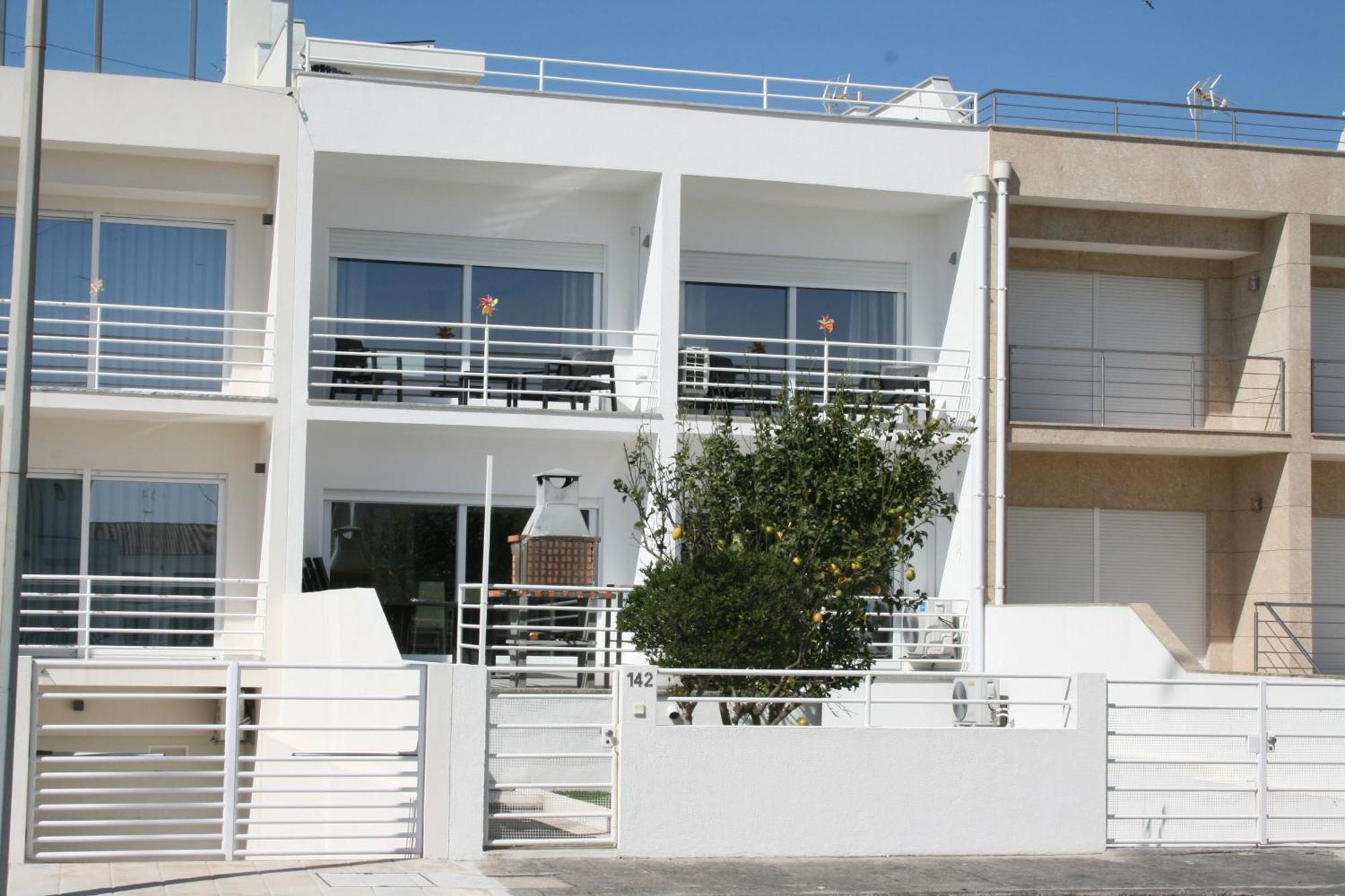 Lysa's House Holiday home Amorosa